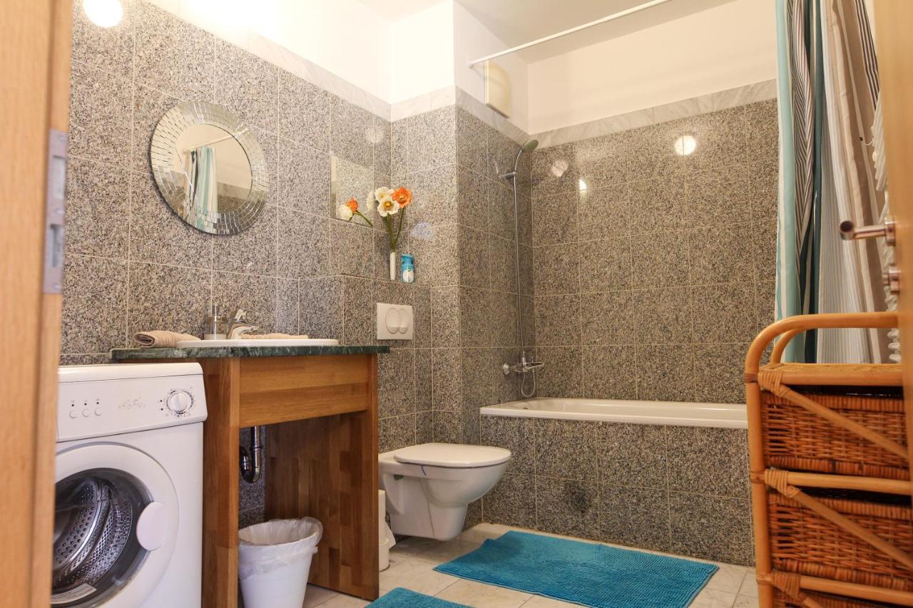 بودابست Artemisia Luxury Apartments Balcony المظهر الخارجي الصورة